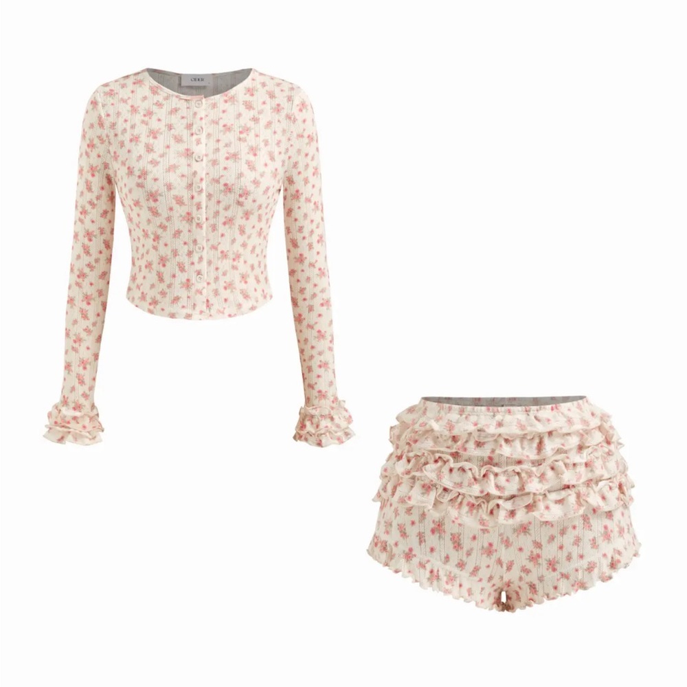 Cider BRAND NEW, NEVER WORN ADORABLE floral ruffle pj set.